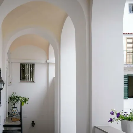Dimora Stendardo - Luxury Vacancy House Σπίτι διακοπών